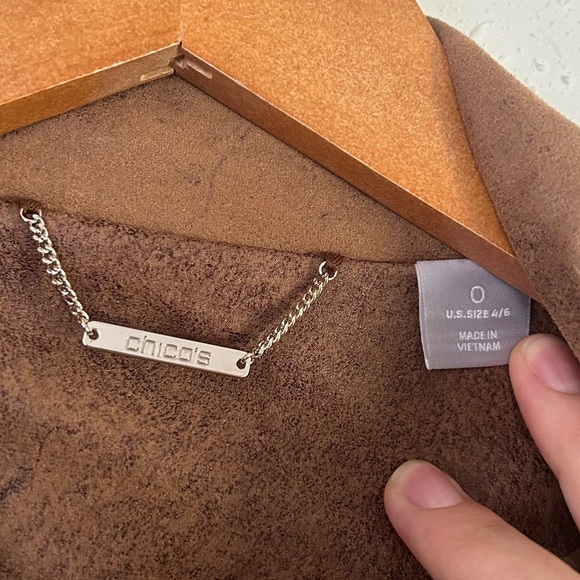 Chicos Brown Zippered Pocketed Faux Leather Suede Lined Motorcycle Jacket 4 6 - Picture 6 of 12